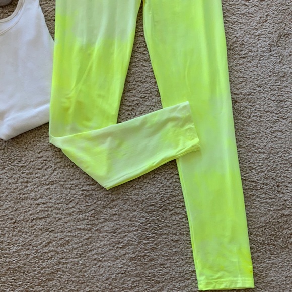 Neon Yellow Tie Dye Leggings - Picture 5 of 6